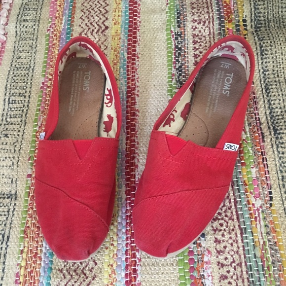 TOMS slip on shoes - Picture 3 of 4